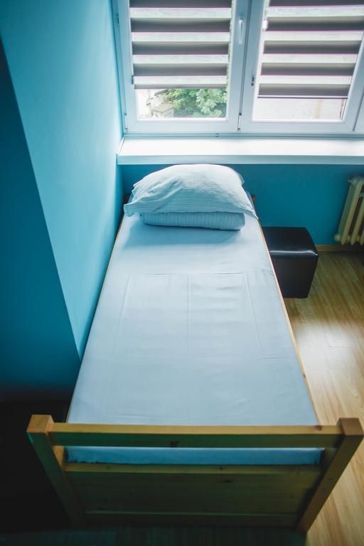 Hostel Lwowska26 Krakow Bilik gambar